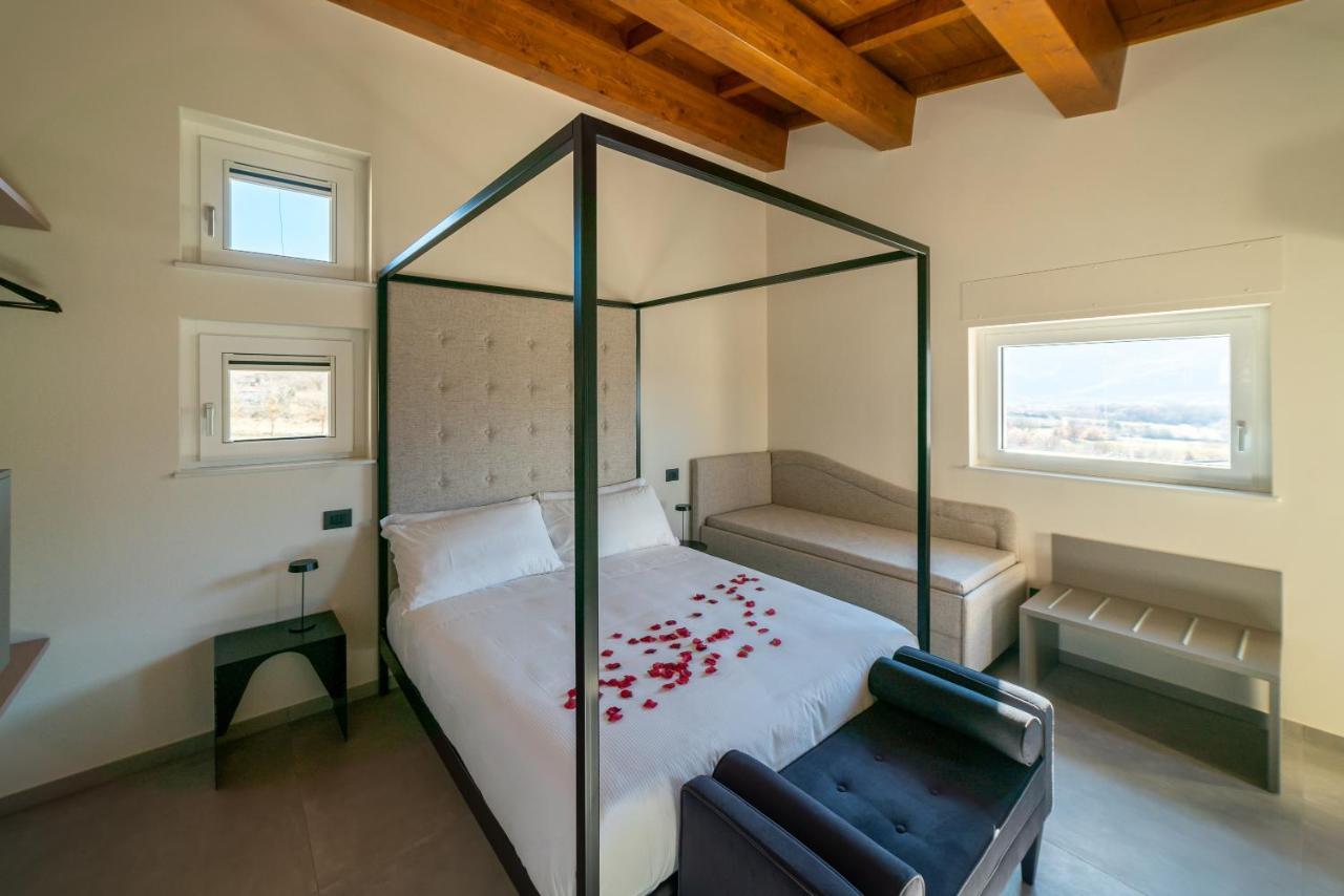 Villa Porrelli Rooms & Spa Suite San Demetrio ne' Vestini エクステリア 写真
