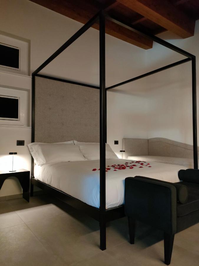 Villa Porrelli Rooms & Spa Suite San Demetrio ne' Vestini エクステリア 写真